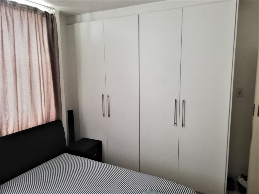 1 Bedroom Property for Sale in Churchill Estate Western Cape